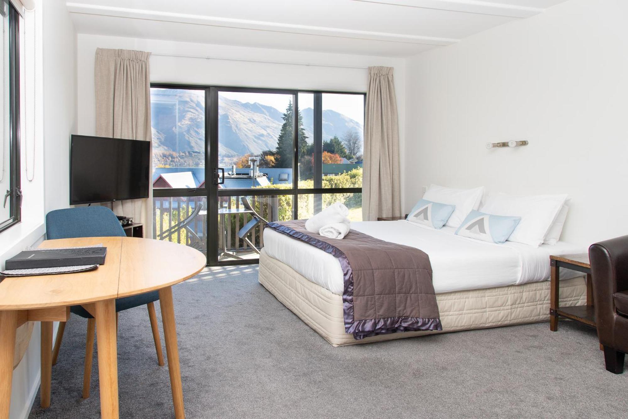Ride Base Wanaka Apartments Eksteriør billede